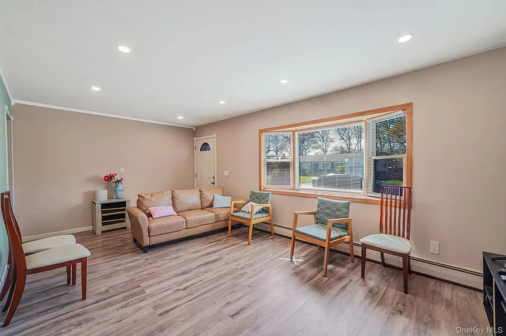 237 Adams Street Deer Park NY 11729