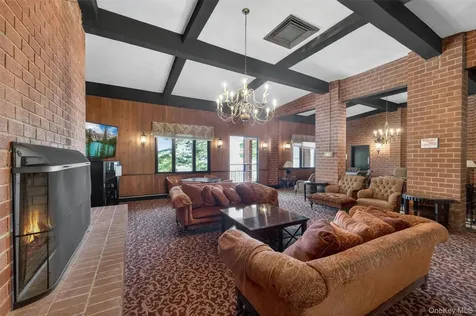 16 Rockledge Avenue Ossining NY 10562