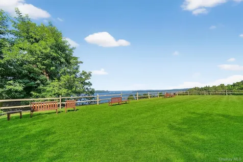 16 Rockledge Avenue Ossining NY 10562