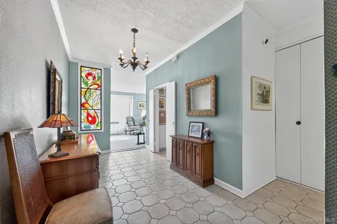 16 Rockledge Avenue Ossining NY 10562