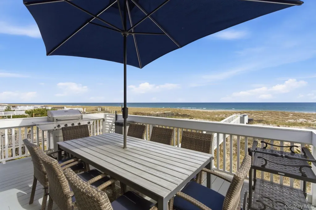 905 Dune Road Westhampton Dunes NY 11978