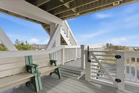 905 Dune Road Westhampton Dunes NY 11978