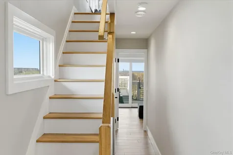905 Dune Road Westhampton Dunes NY 11978