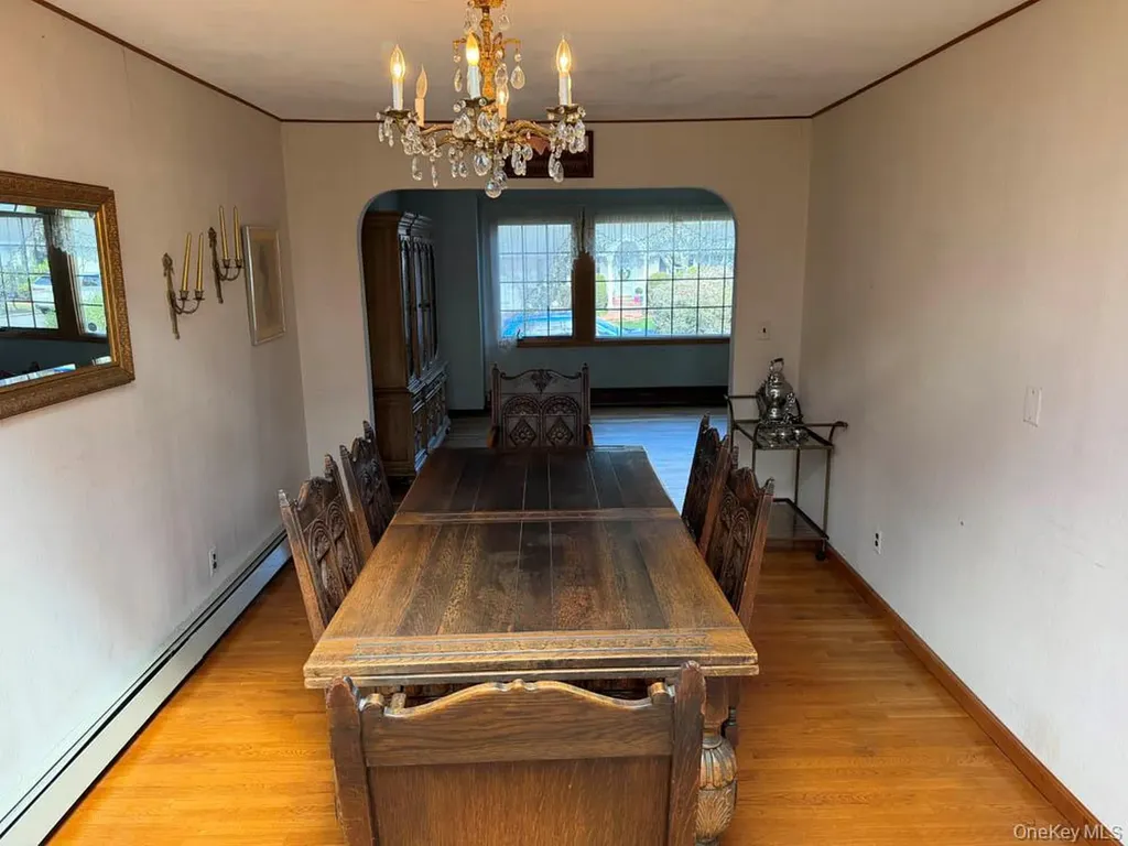 20 Harby Drive Huntington NY 11743