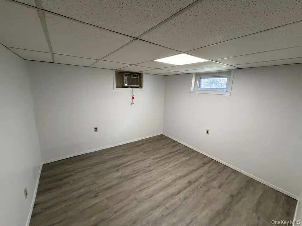 20 Harby Drive Huntington NY 11743
