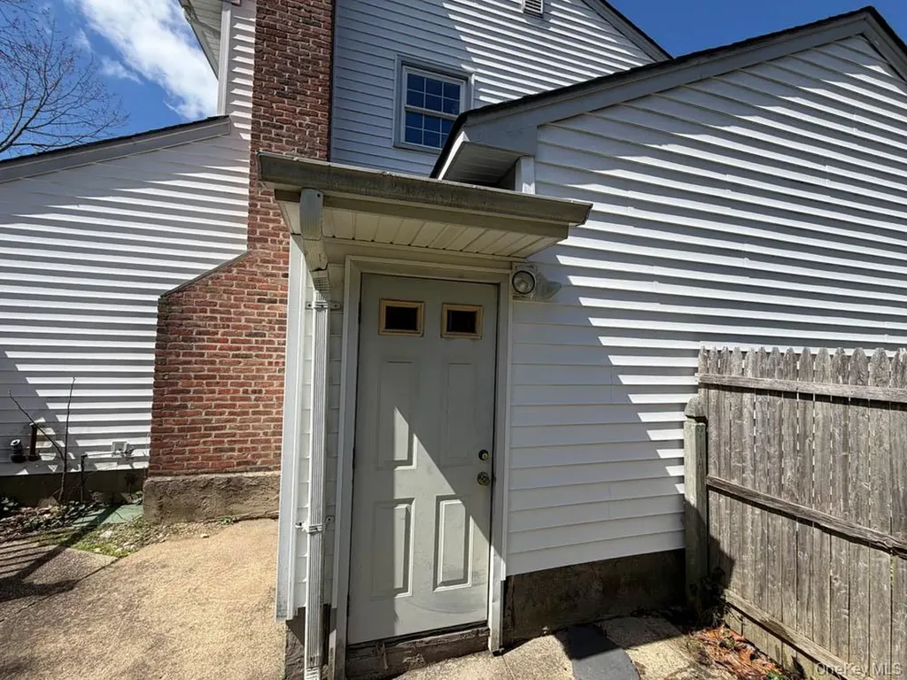20 Harby Drive Huntington NY 11743
