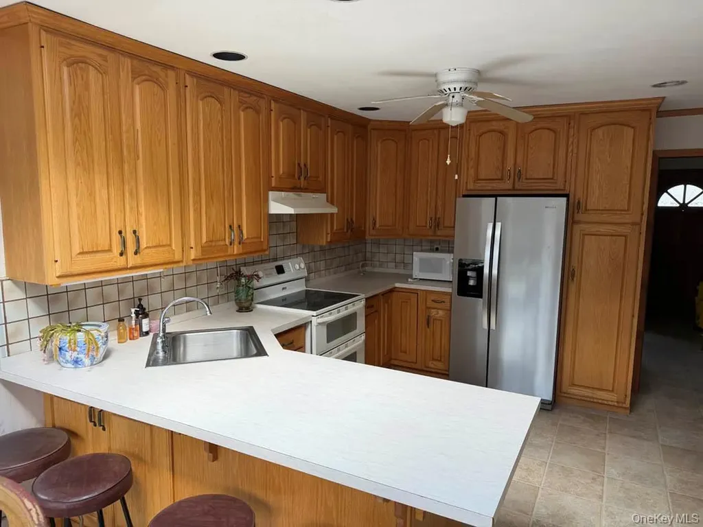 20 Harby Drive Huntington NY 11743