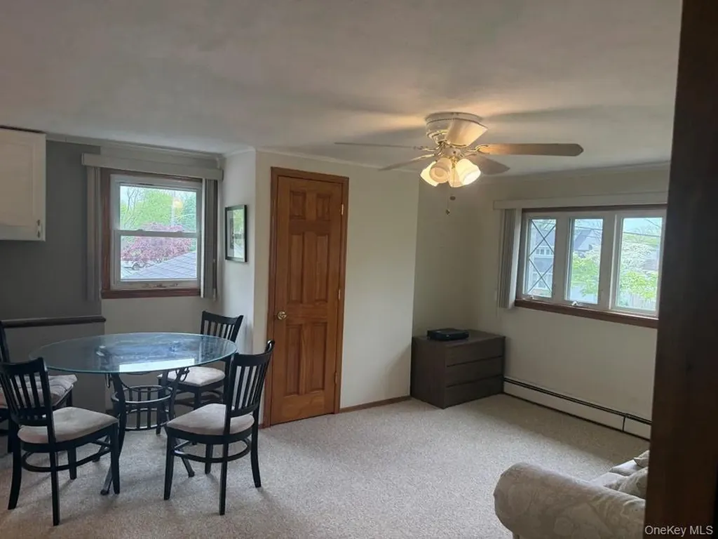 175 Wickfield Lane North Babylon NY 11703