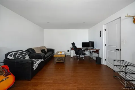921 W Dover Road Pawling NY 12564