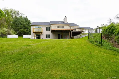 921 W Dover Road Pawling NY 12564