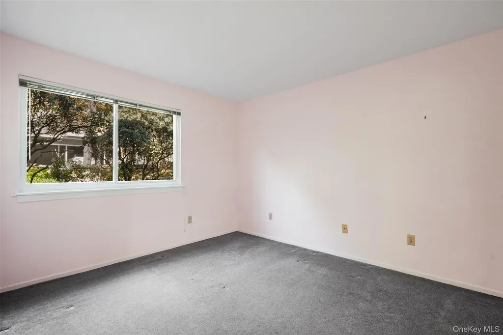 220 Heritage Hills Somers NY 10589