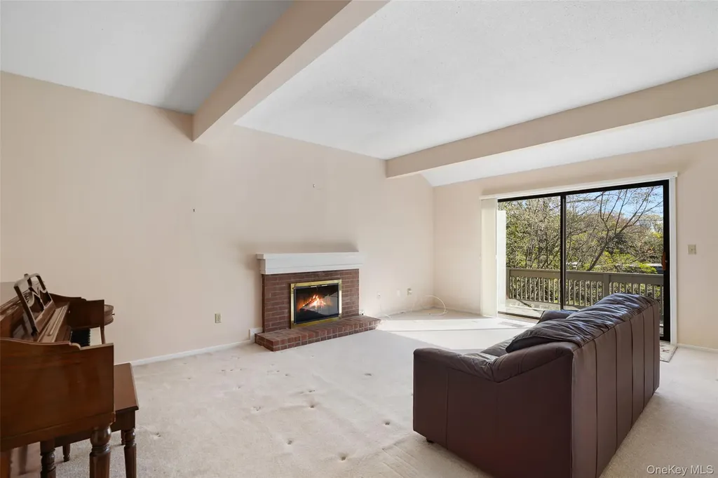 220 Heritage Hills Somers NY 10589