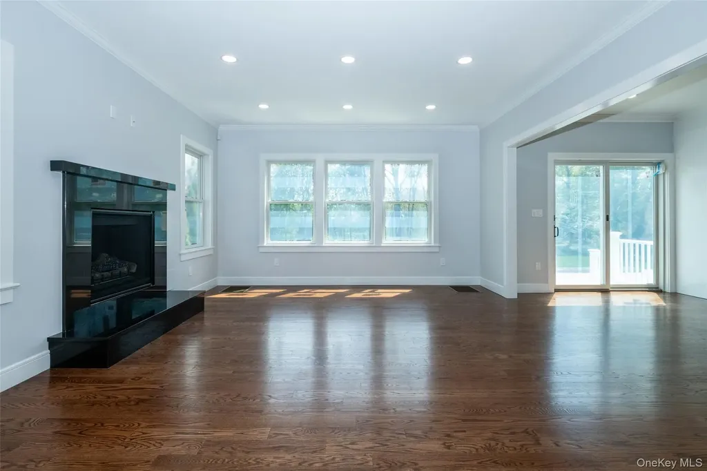 19 Beverly Road New Rochelle NY 10804