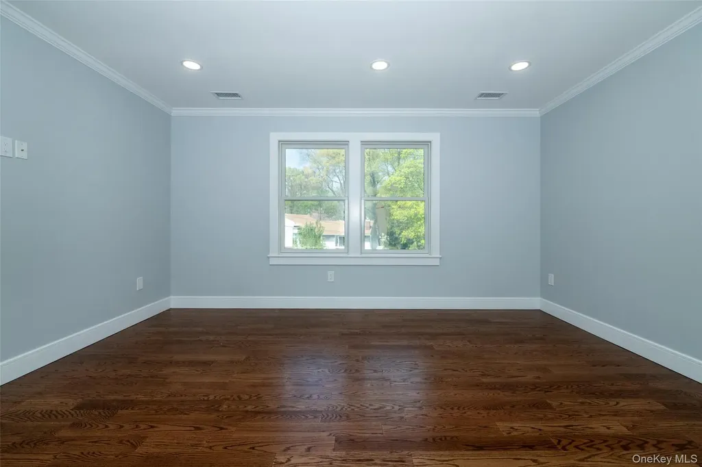 19 Beverly Road New Rochelle NY 10804