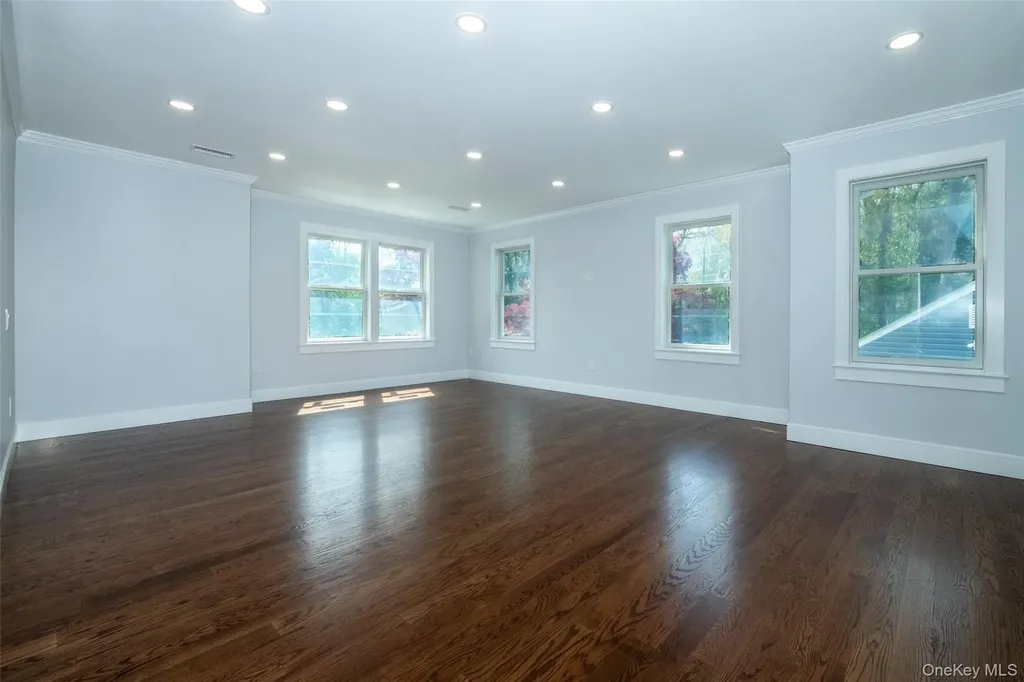 19 Beverly Road New Rochelle NY 10804