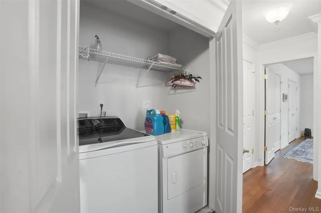 136 Hudson Pointe Drive Poughkeepsie NY 12601