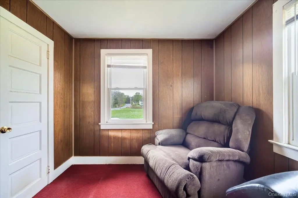 144 Cream Street Poughkeepsie NY 12601