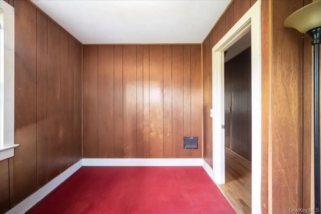 144 Cream Street Poughkeepsie NY 12601