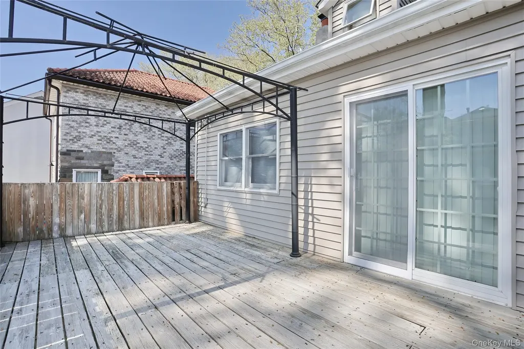 721 Vincent Avenue Bronx NY 10465