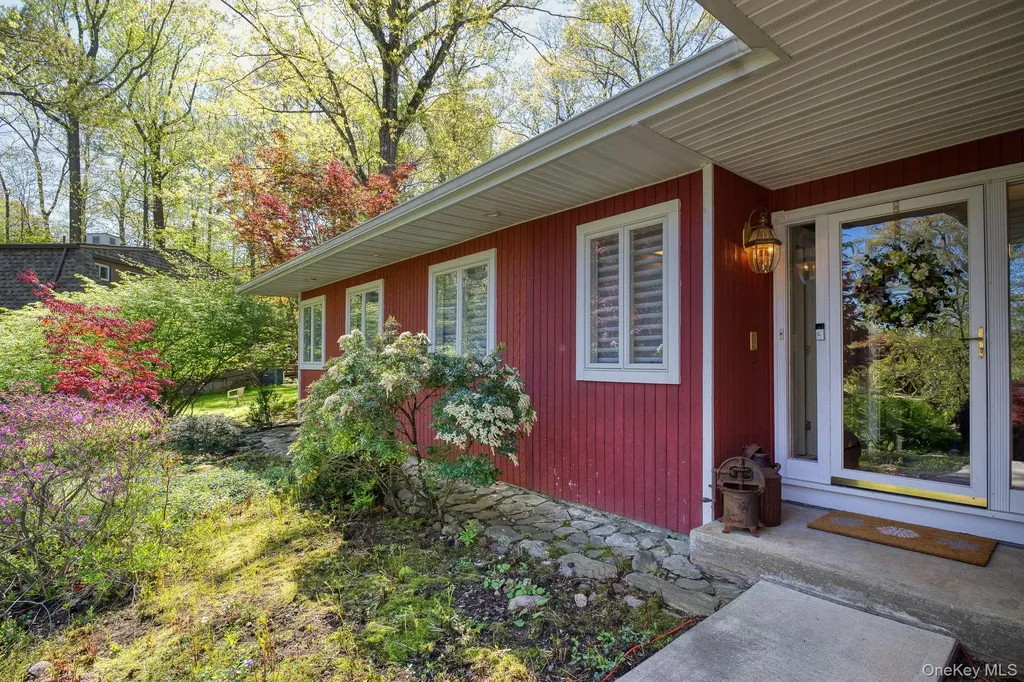 14 Sunderland Place Suffern NY 10901