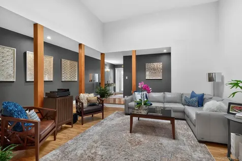 14 Sunderland Place Suffern NY 10901