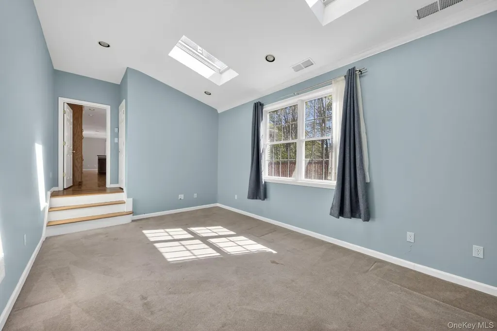 6 Martingale Way Pawling NY 12564