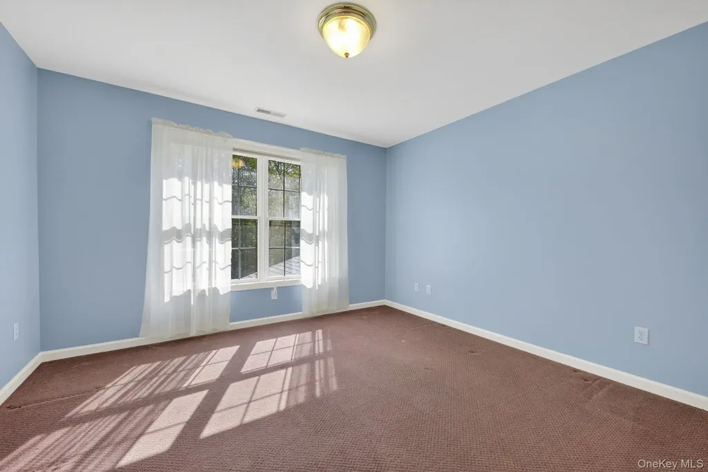 6 Martingale Way Pawling NY 12564