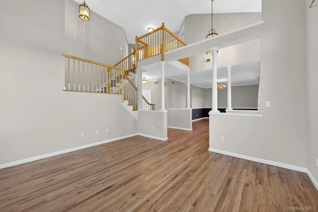 6 Martingale Way Pawling NY 12564