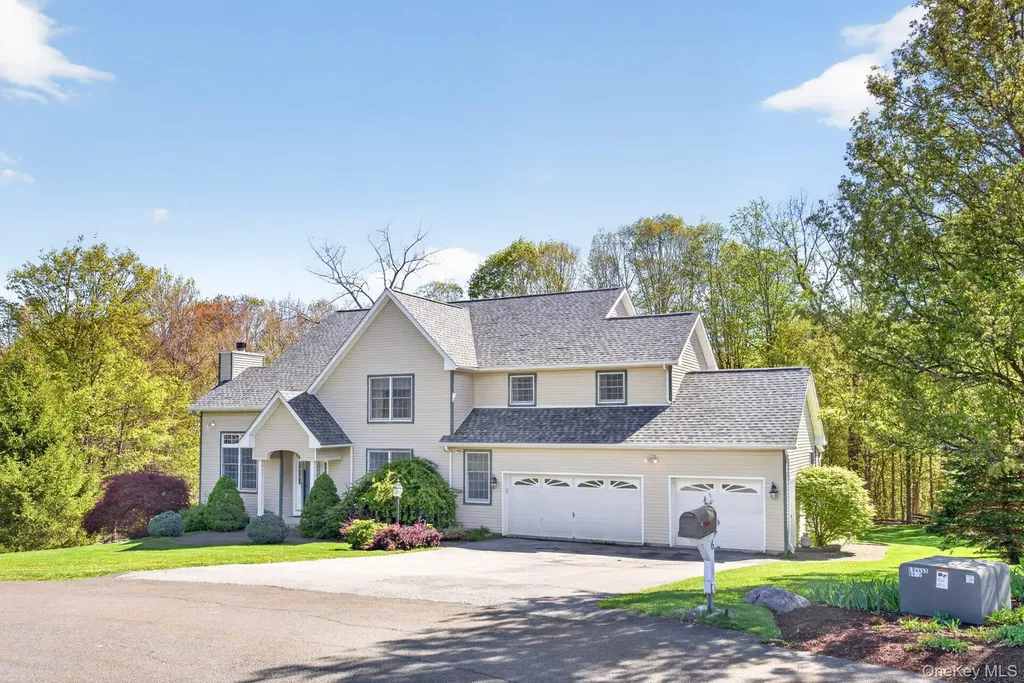 6 Martingale Way Pawling NY 12564