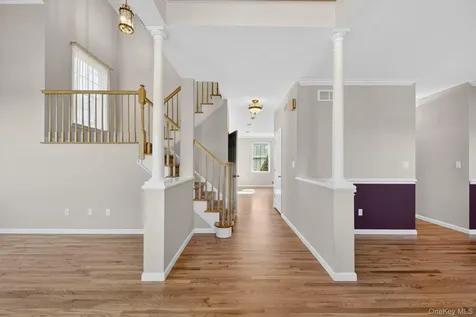 6 Martingale Way Pawling NY 12564