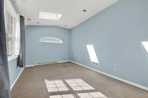 6 Martingale Way Pawling NY 12564