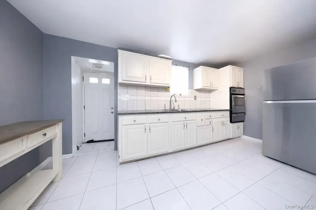 1541 E 95th Street Brooklyn NY 11236