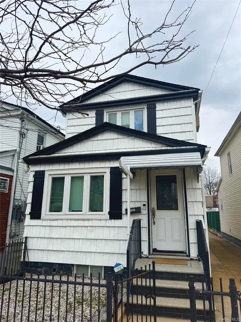 1541 E 95th Street Brooklyn NY 11236