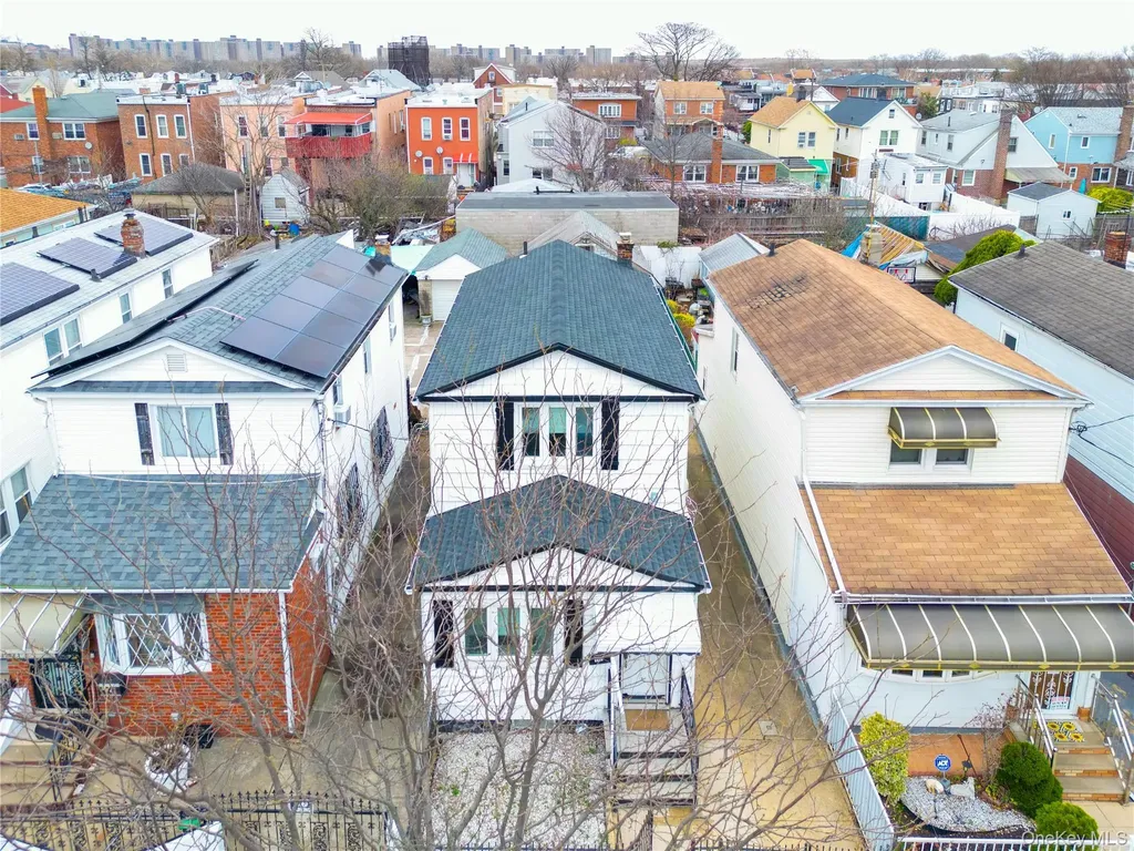 1541 E 95th Street Brooklyn NY 11236