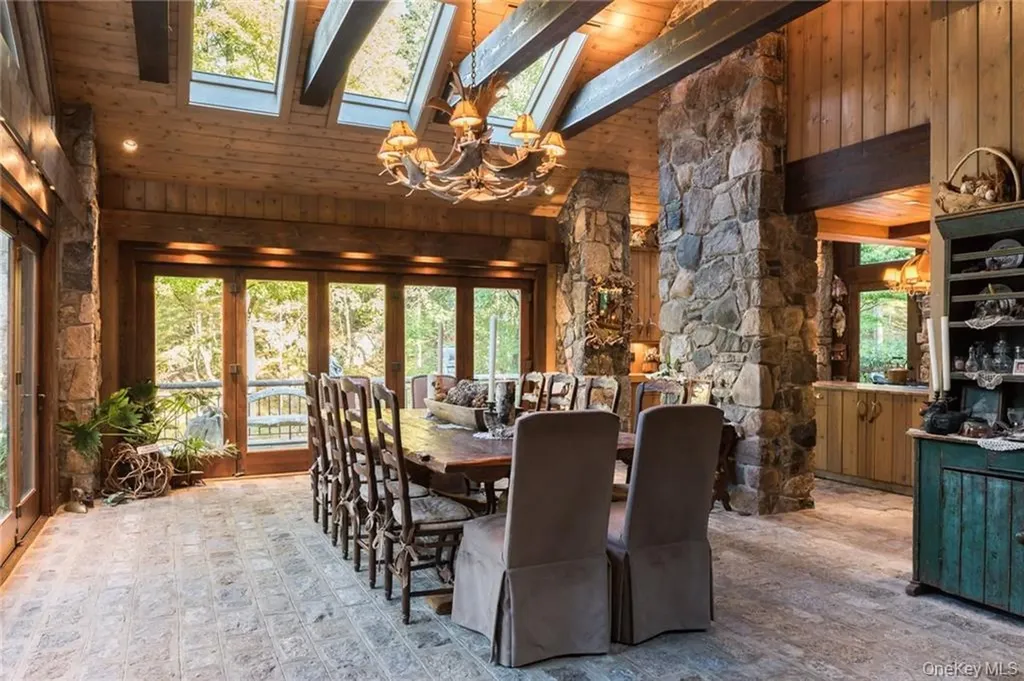 217 Trinity Pass Pound Ridge NY 10576