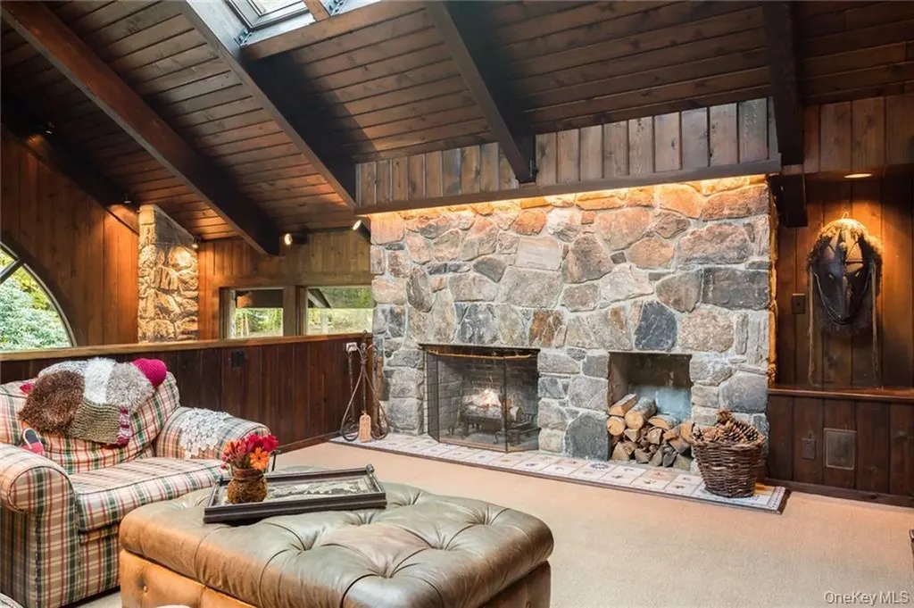 217 Trinity Pass Pound Ridge NY 10576