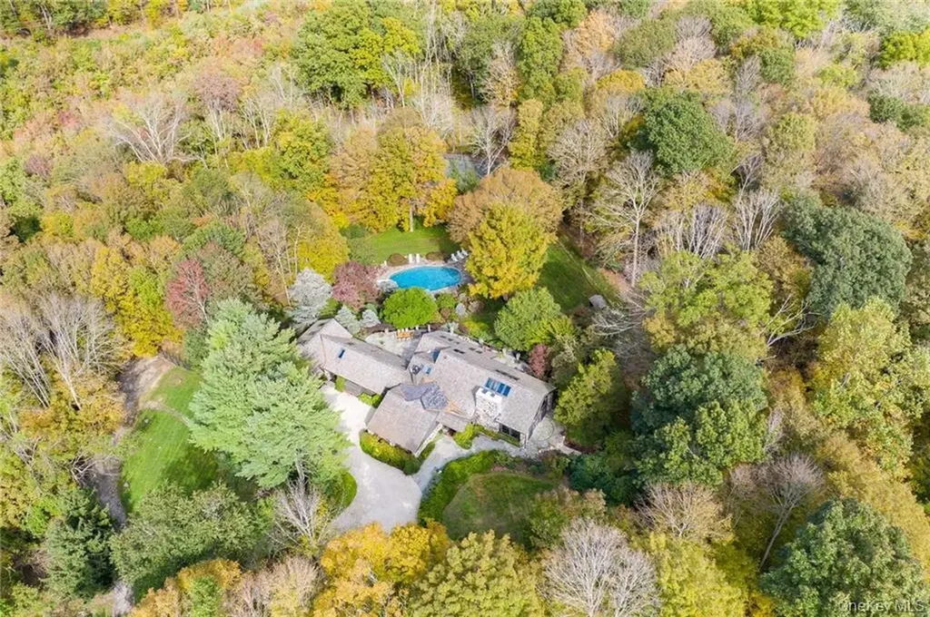 217 Trinity Pass Pound Ridge NY 10576