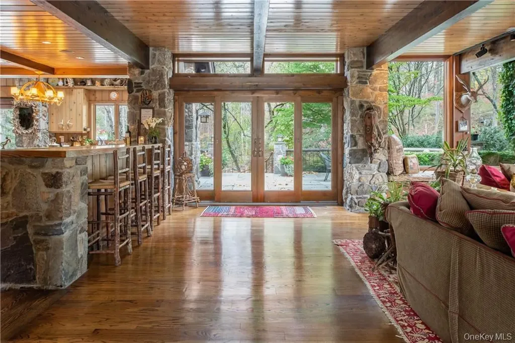 217 Trinity Pass Pound Ridge NY 10576