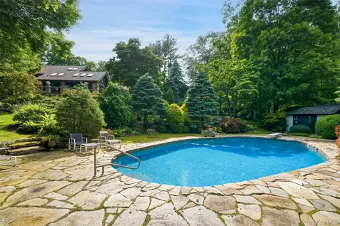 217 Trinity Pass Pound Ridge NY 10576