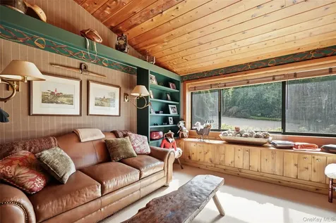 217 Trinity Pass Pound Ridge NY 10576