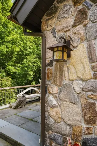 217 Trinity Pass Pound Ridge NY 10576