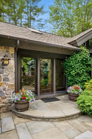 217 Trinity Pass Pound Ridge NY 10576
