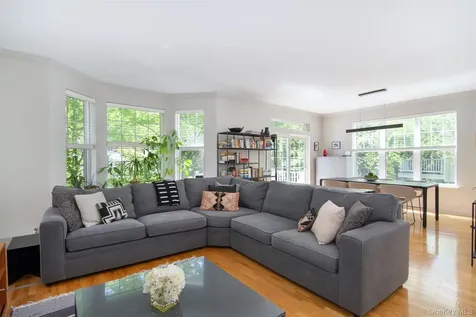 903 Pheasant Woods Road Briarcliff Manor NY 10510