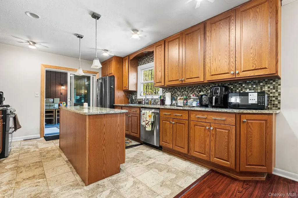 11 Hustis Road Cold Spring NY 10516