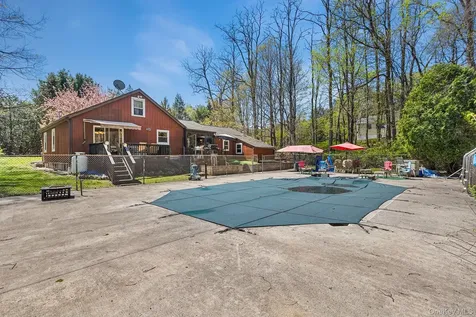 11 Hustis Road Cold Spring NY 10516