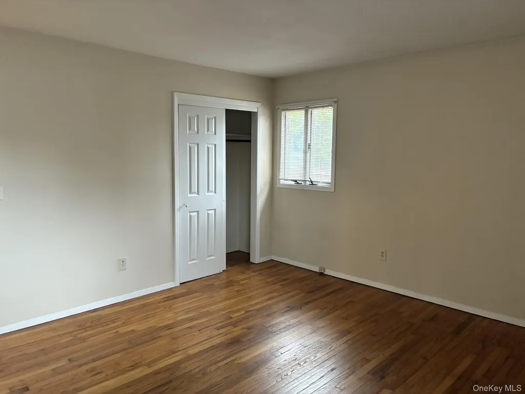 32 Lincoln Drive Oakdale NY 11769