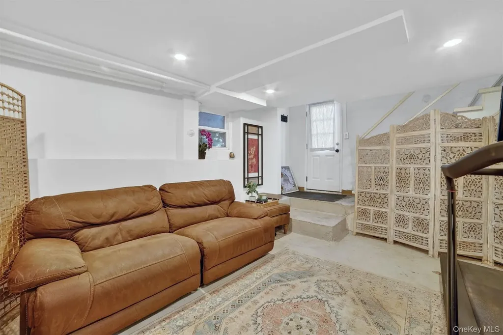 18 2nd Avenue Ossining NY 10562