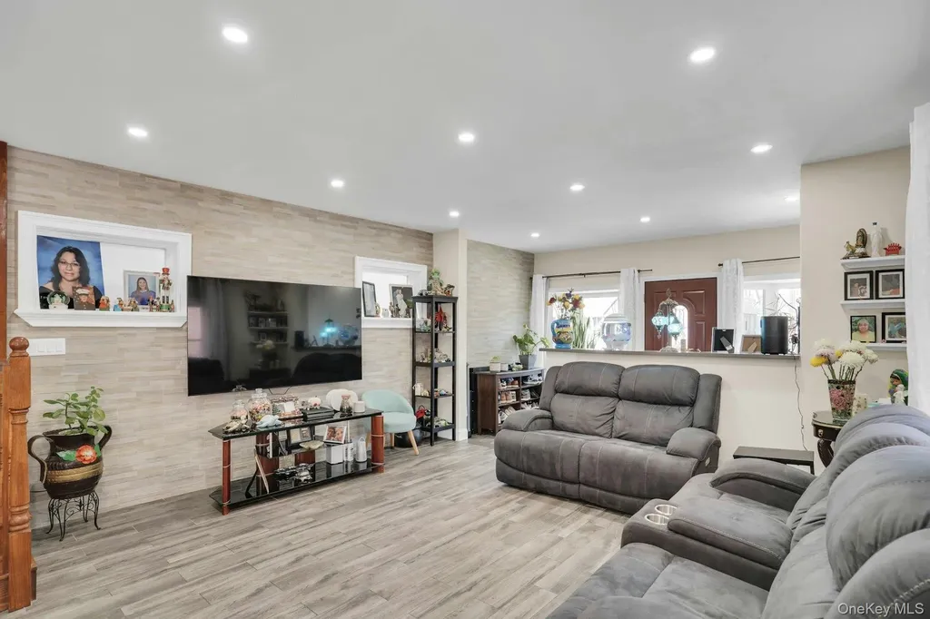 9418 95th Street Ozone Park NY 11416