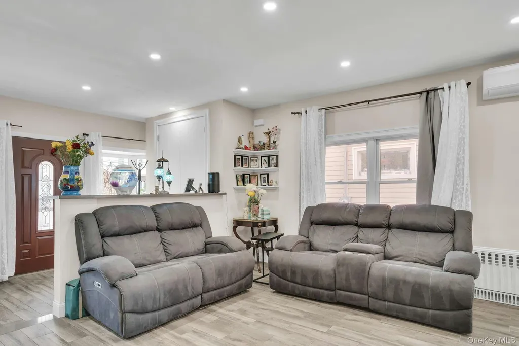 9418 95th Street Ozone Park NY 11416