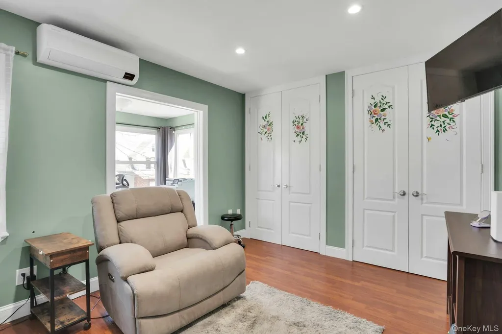 9418 95th Street Ozone Park NY 11416